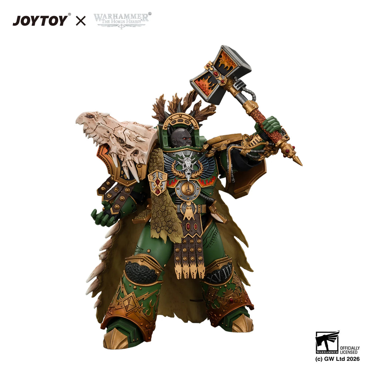 A detailed collectible action figure of a Warhammer 40k Space Marine, specifically a Green Space Marine with a skull on its shoulder and a large battle axe, shown on a plain white background with JOYTOY and Warhammer branding.