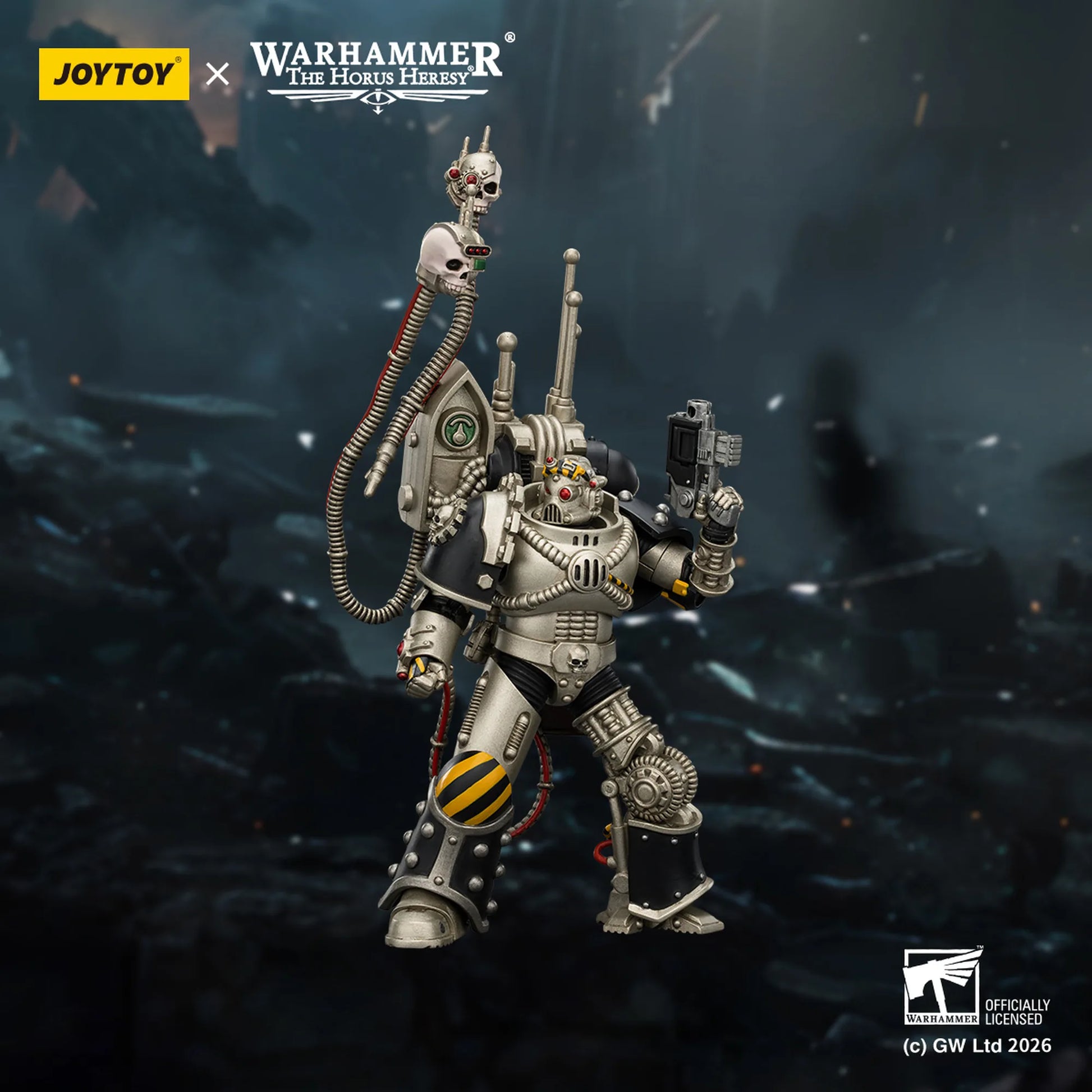 Toy figure of a character from 'The Horus Heresy' with JOYTOY branding on a dark, space-themed background.